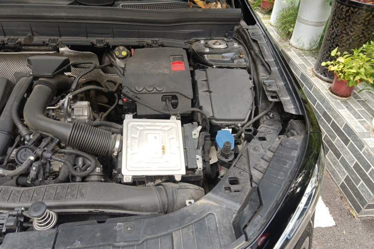 Used Mercedes-Benz GLB 2020 Updated GLB 200 Dynamic Edition Engine Bay Left