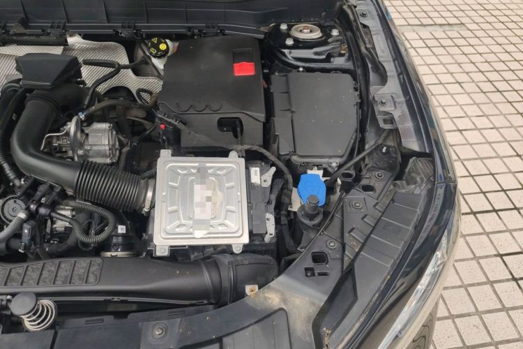 Used Mercedes-Benz GLB 2020 GLB 200 Dynamic Edition Engine Bay Left