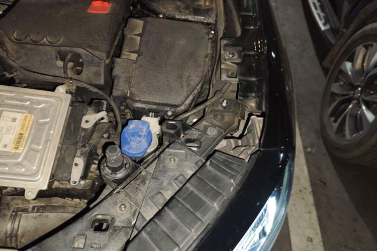 Used Mercedes-Benz GLB 2020 Updated GLB 200 Dynamic Edition Engine Bay Left