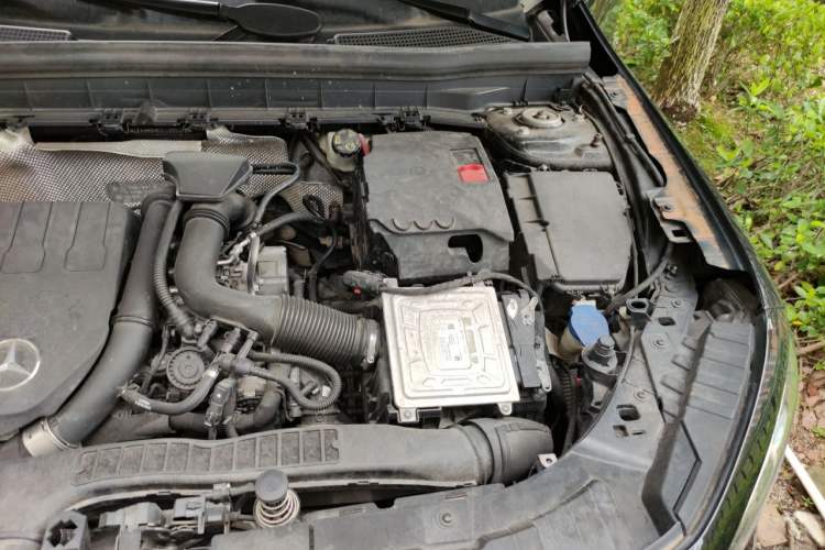 Used Mercedes-Benz GLB 2020 GLB 200 Stylish Edition Engine Bay Left