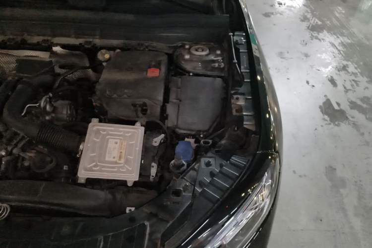 Used Mercedes-Benz GLB 2020 Facelift GLB 200 Fashion Edition Engine Bay Left