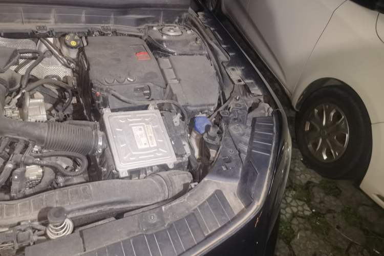 Used Mercedes-Benz GLB 2020 GLB 180 Dynamic Edition Engine Bay Left