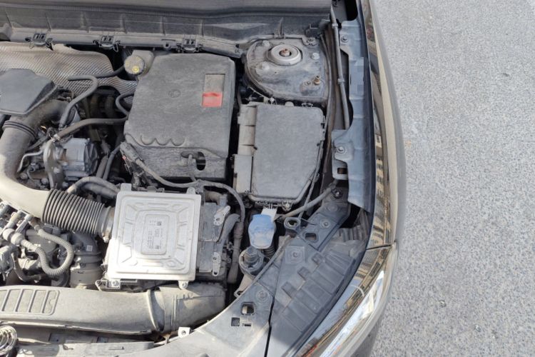 Used Mercedes-Benz GLB 2020 Updated GLB 200 Dynamic Edition Engine Bay Left