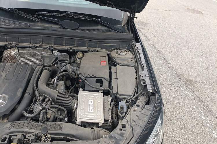 Used Mercedes-Benz GLB 2020 Updated GLB 200 Dynamic Edition Engine Bay Left