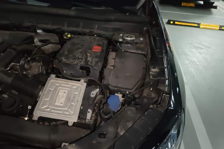 Used Mercedes-Benz GLB 2020 GLB 200 Dynamic Edition Engine Bay Left