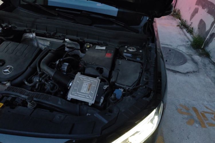 Used Mercedes-Benz GLB 2020 Facelift GLB 200 Fashion Edition Engine Bay Left