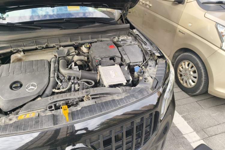Used Mercedes-Benz GLB 2020 Facelift GLB 200 Fashion Edition Engine Bay Left