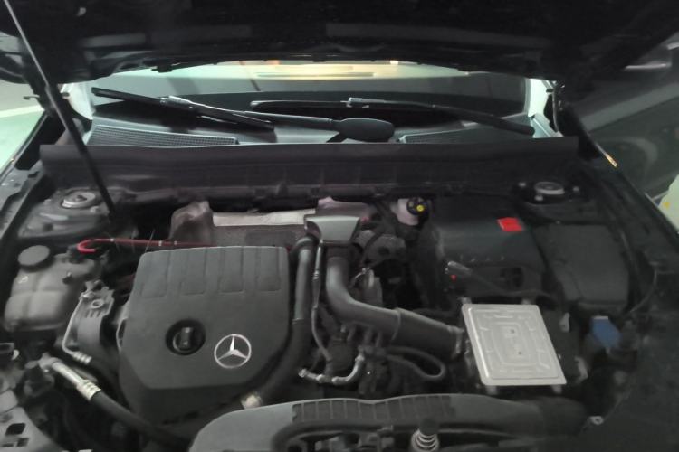 Used Mercedes-Benz GLB 2020 Facelift GLB 200 Fashion Edition Engine Bay