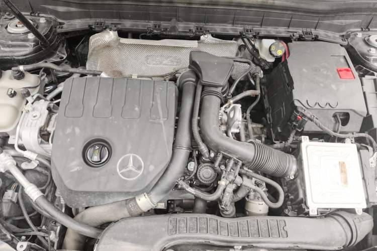 Used Mercedes-Benz GLB 2020 GLB 180 Fashion Model Engine Bay