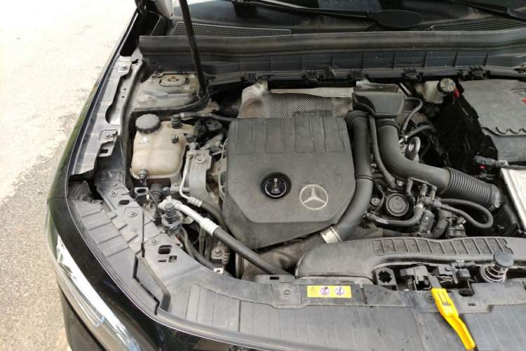 Used Mercedes-Benz GLB 2020 GLB 200 Stylish Edition Engine Bay Right