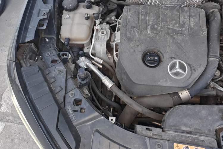 Used Mercedes-Benz GLB 2020 GLB 200 Dynamic Edition Engine Bay Right