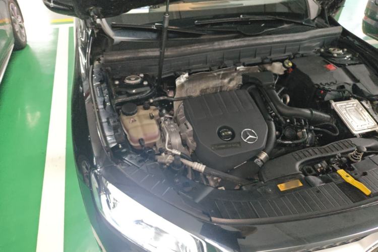 Used Mercedes-Benz GLB 2020 GLB 200 Stylish Edition Engine Bay Right