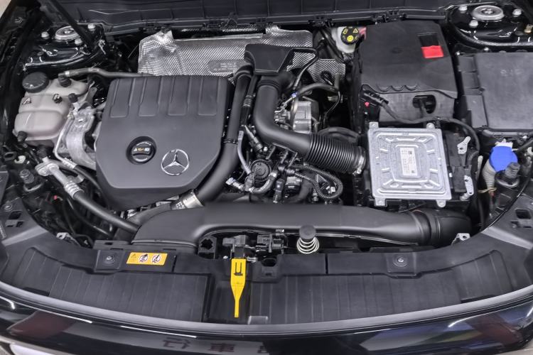 Used Mercedes-Benz GLB 2020 GLB 200 Dynamic Edition Engine Bay