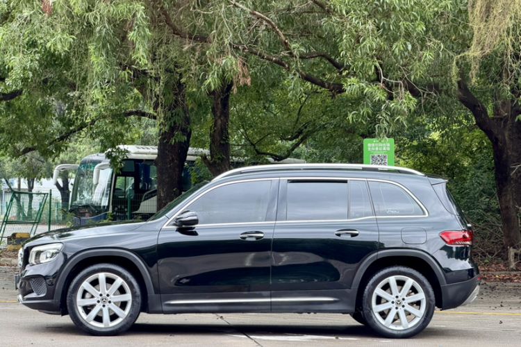 Used Mercedes-Benz GLB 2020 Facelift GLB 200 Fashion Edition Exterior 9