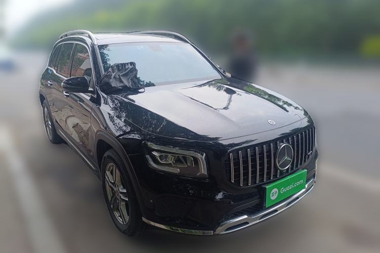 Used Mercedes-Benz GLB 2020 Updated GLB 200 Dynamic Edition Front Right 45 Deg