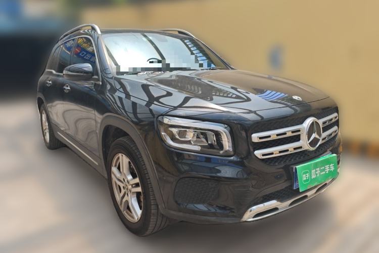 Used Mercedes-Benz GLB 2020 GLB 200 Dynamic Edition Front Right 45 Deg