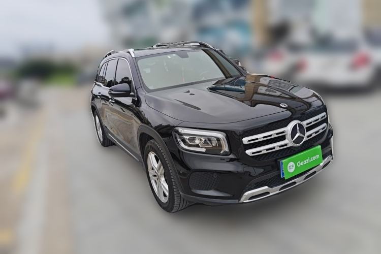 Used Mercedes-Benz GLB 2020 GLB 200 Dynamic Edition Front Right 45 Deg