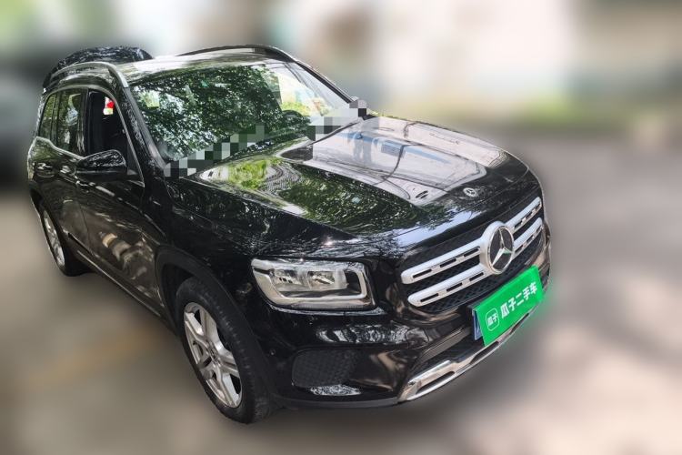 Used Mercedes-Benz GLB 2020 GLB 180 Fashion Model Front Right 45 Deg