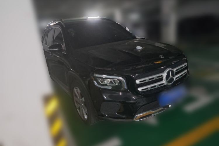 Used Mercedes-Benz GLB 2020 GLB 200 Stylish Edition Front Right 45 Deg