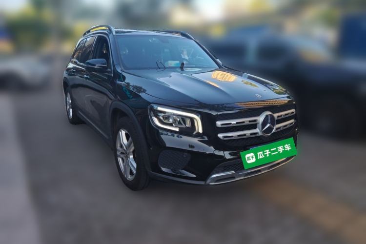 Used Mercedes-Benz GLB 2020 GLB 200 Dynamic Edition Front Right 45 Deg