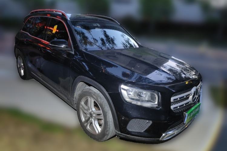 Used Mercedes-Benz GLB 2020 GLB 180 Dynamic Edition Front Right 45 Deg