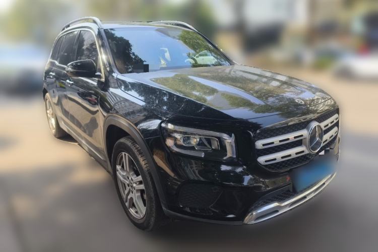 Used Mercedes-Benz GLB 2020 GLB 200 Dynamic Edition Front Right 45 Deg