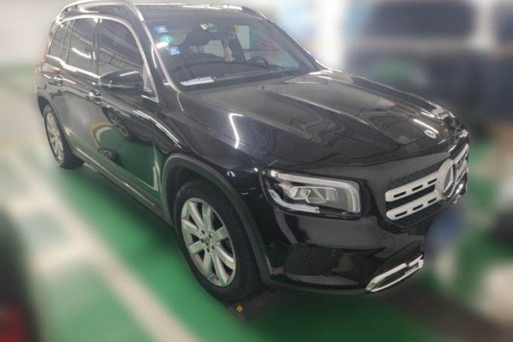 Used Mercedes-Benz GLB 2020 GLB 200 Stylish Edition Front Right 45 Deg