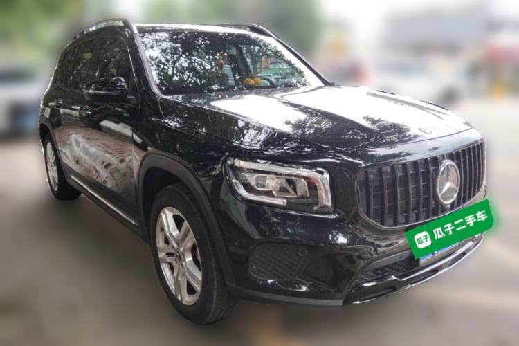 Used Mercedes-Benz GLB 2020 Updated GLB 200 Dynamic Edition Front Right 45 Deg