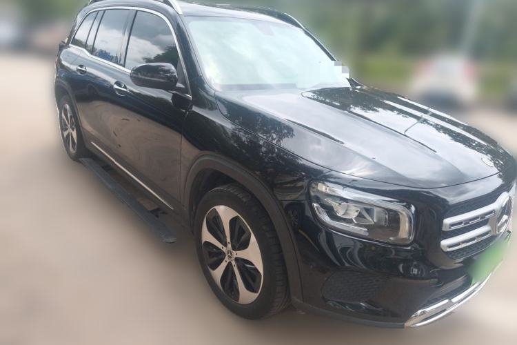 Used Mercedes-Benz GLB 2020 Facelift GLB 200 Fashion Edition Front Right 45 Deg