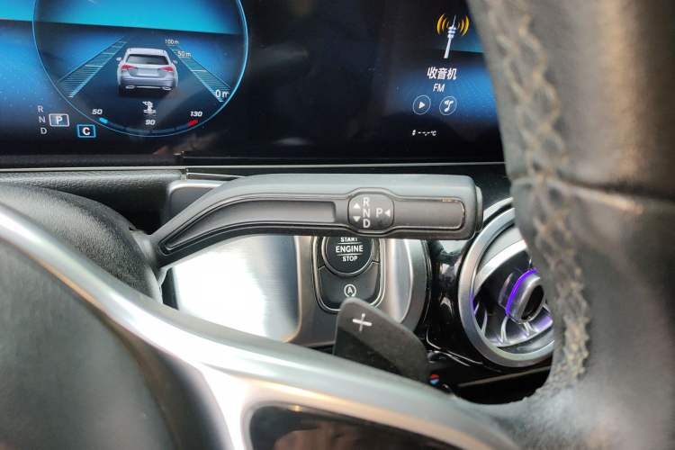 Used Mercedes-Benz GLB 2020 Facelift GLB 200 Fashion Edition Gear Lever