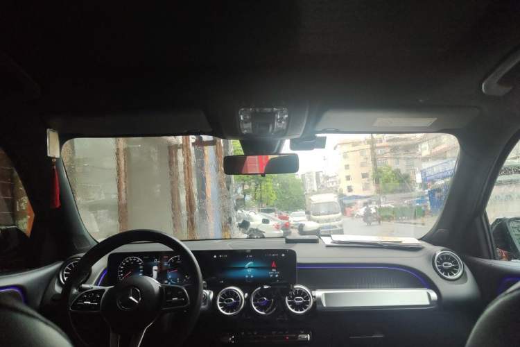 Used Mercedes-Benz GLB 2020 Updated GLB 200 Dynamic Edition Headliner