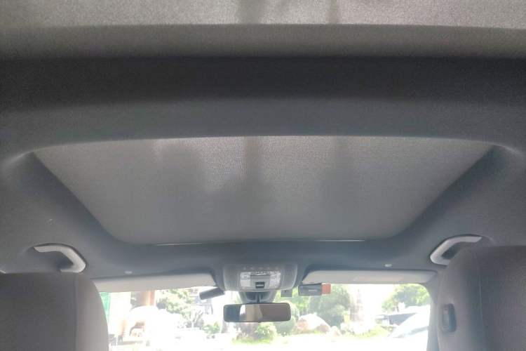 Used Mercedes-Benz GLB 2020 GLB 200 Dynamic Edition Headliner