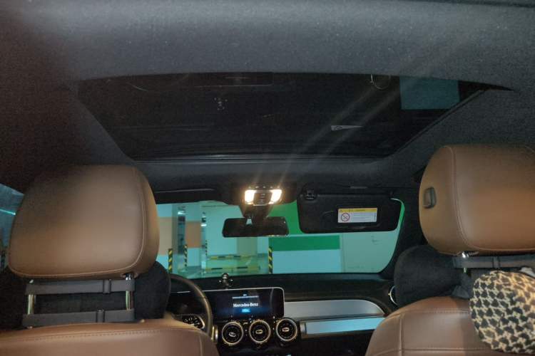 Used Mercedes-Benz GLB 2020 GLB 180 Dynamic Edition Headliner
