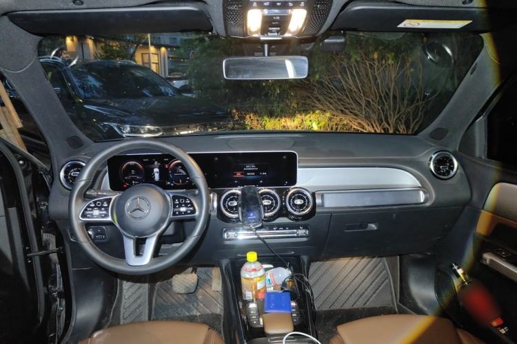 Used Mercedes-Benz GLB 2020 GLB 180 Dynamic Edition Headliner