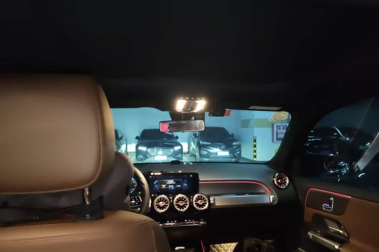 Used Mercedes-Benz GLB 2020 GLB 200 Dynamic Edition Headliner