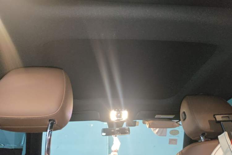 Used Mercedes-Benz GLB 2020 GLB 200 Stylish Edition Headliner