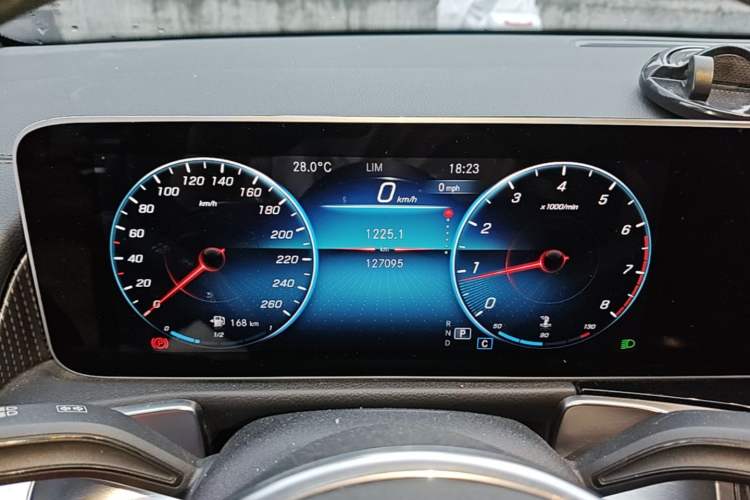 Used Mercedes-Benz GLB 2020 GLB 200 Dynamic Edition Instrument Cluster