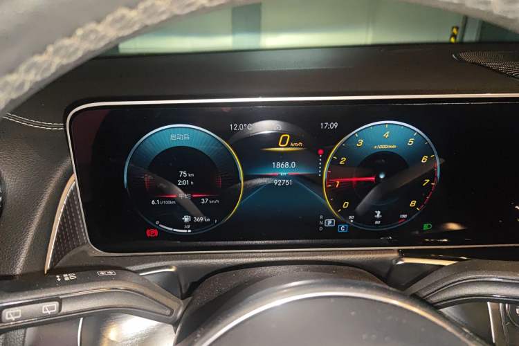 Used Mercedes-Benz GLB 2020 Facelift GLB 200 Fashion Edition Instrument Cluster