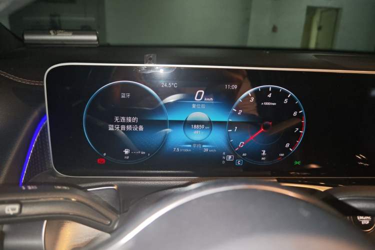 Used Mercedes-Benz GLB 2020 GLB 200 Stylish Edition Instrument Cluster
