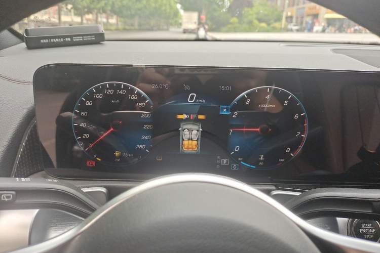 Used Mercedes-Benz GLB 2020 Updated GLB 200 Dynamic Edition Instrument Cluster
