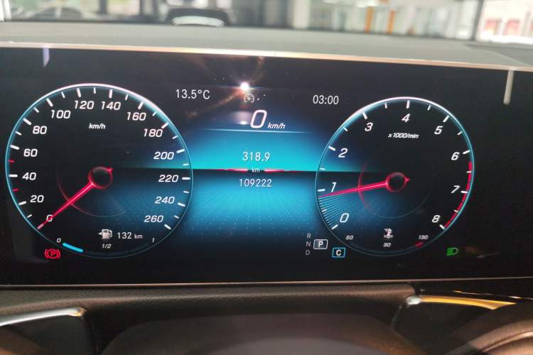 Used Mercedes-Benz GLB 2020 GLB 200 Dynamic Edition Instrument Cluster
