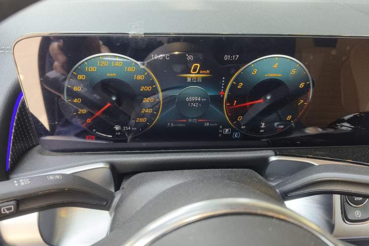 Used Mercedes-Benz GLB 2020 GLB 200 Dynamic Edition Instrument Cluster