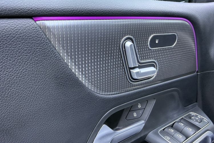 Used Mercedes-Benz GLB 2020 Facelift GLB 200 Fashion Edition Interior 2