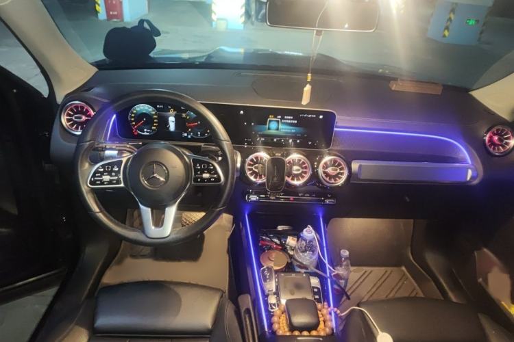 Used Mercedes-Benz GLB 2020 GLB 200 Stylish Edition Interior 2