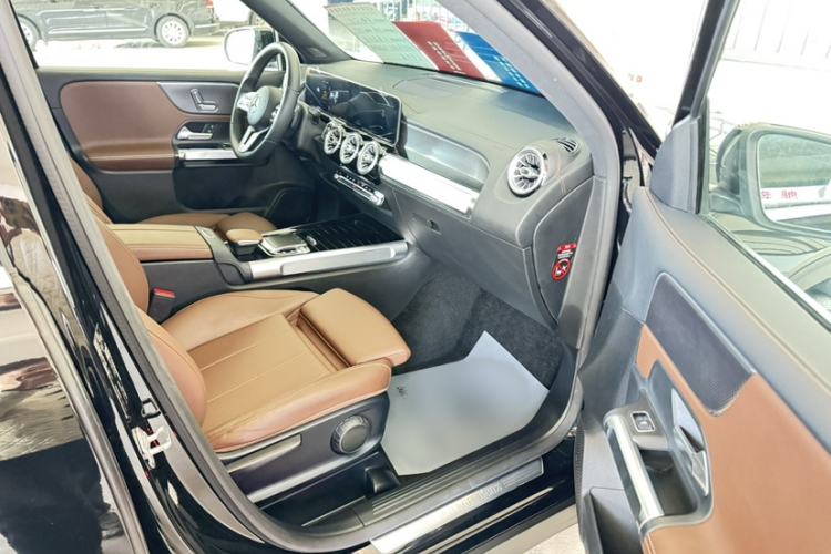 Used Mercedes-Benz GLB 2020 GLB 200 Dynamic Edition Interior 3