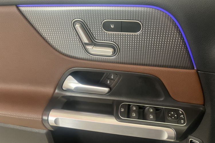 Used Mercedes-Benz GLB 2020 Facelift GLB 200 Fashion Edition Interior 7