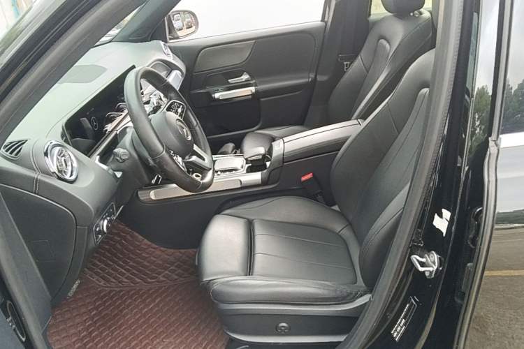 Used Mercedes-Benz GLB 2020 Updated GLB 200 Dynamic Edition Left Front Seat