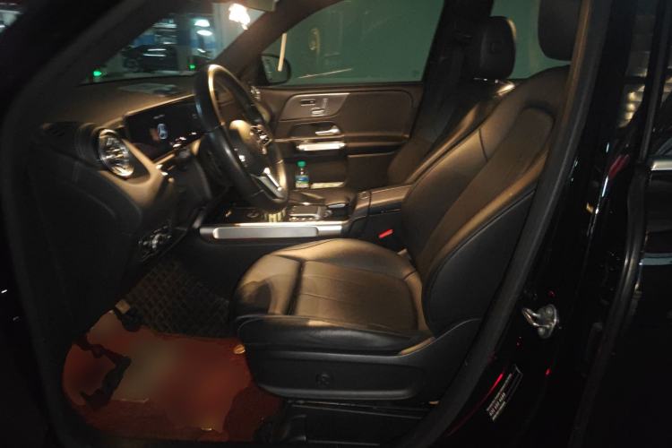 Used Mercedes-Benz GLB 2020 Facelift GLB 200 Fashion Edition Left Front Seat