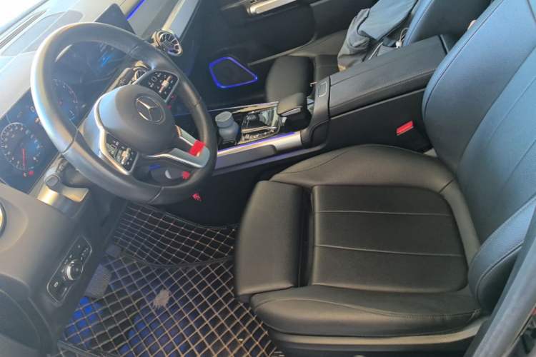 Used Mercedes-Benz GLB 2020 GLB 180 Fashion Model Left Front Seat