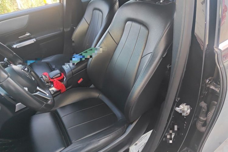 Used Mercedes-Benz GLB 2020 GLB 180 Fashion Model Left Front Seat